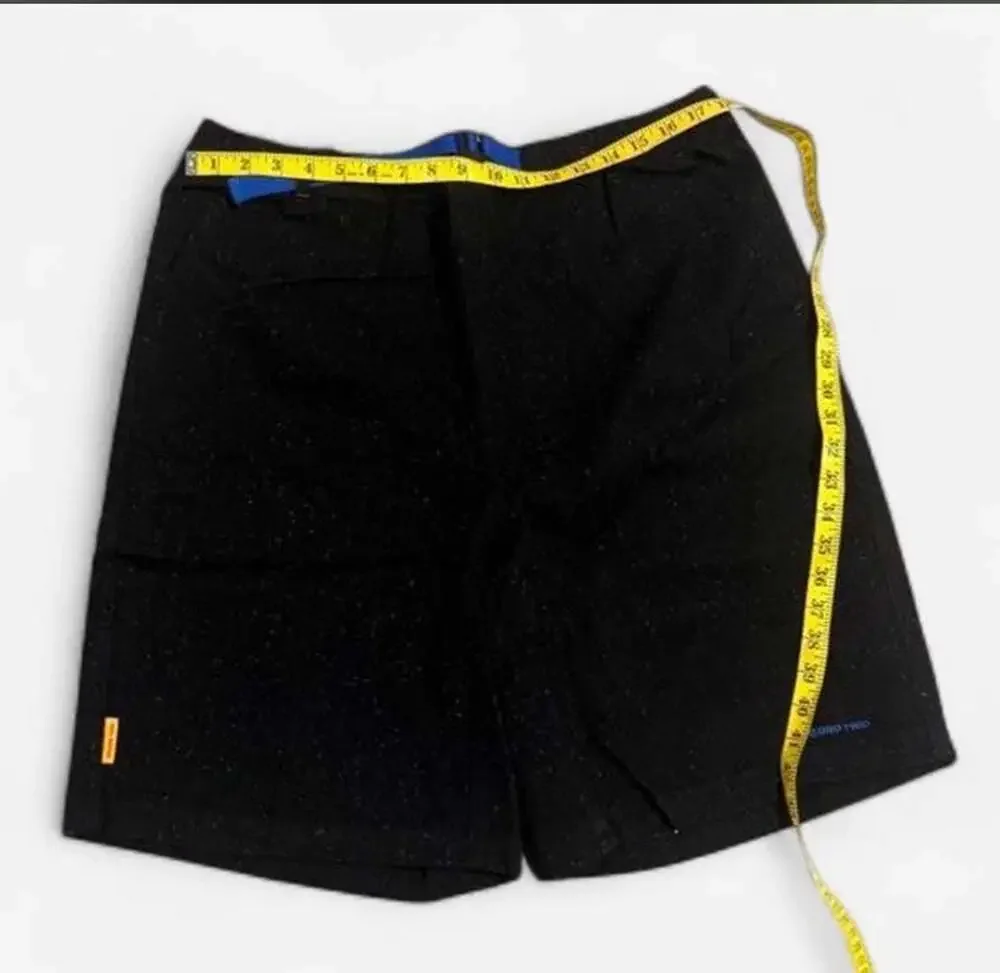 Round Two Black Flecked Belted Shorts Size 34